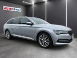 Skoda Superb Combi 2.0TDI Style DSG LED Navi Alcantara - silberne Skoda Superb