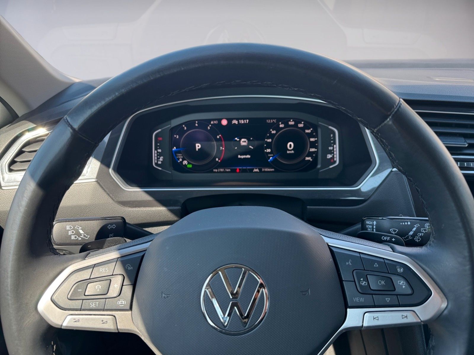 Fahrzeugabbildung Volkswagen Tiguan Allspace Life 1.5 TSI