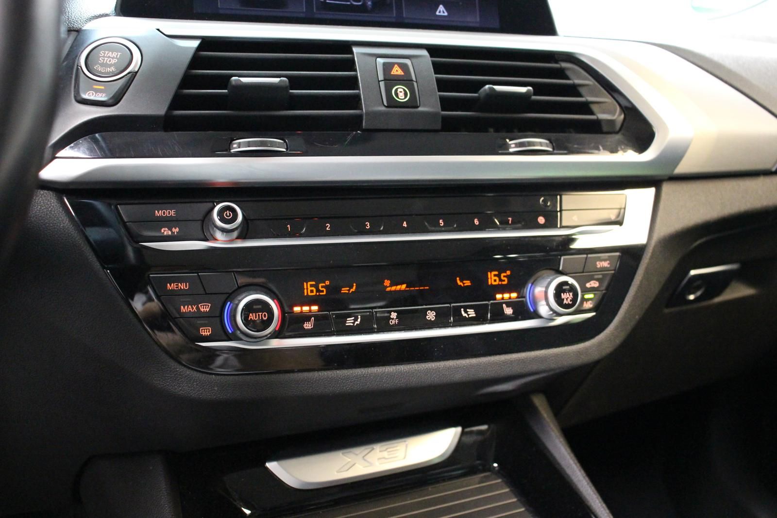 BMW X3 xDrive 20 i Advantage LED KAMERA AHK S.HEFT foto 22