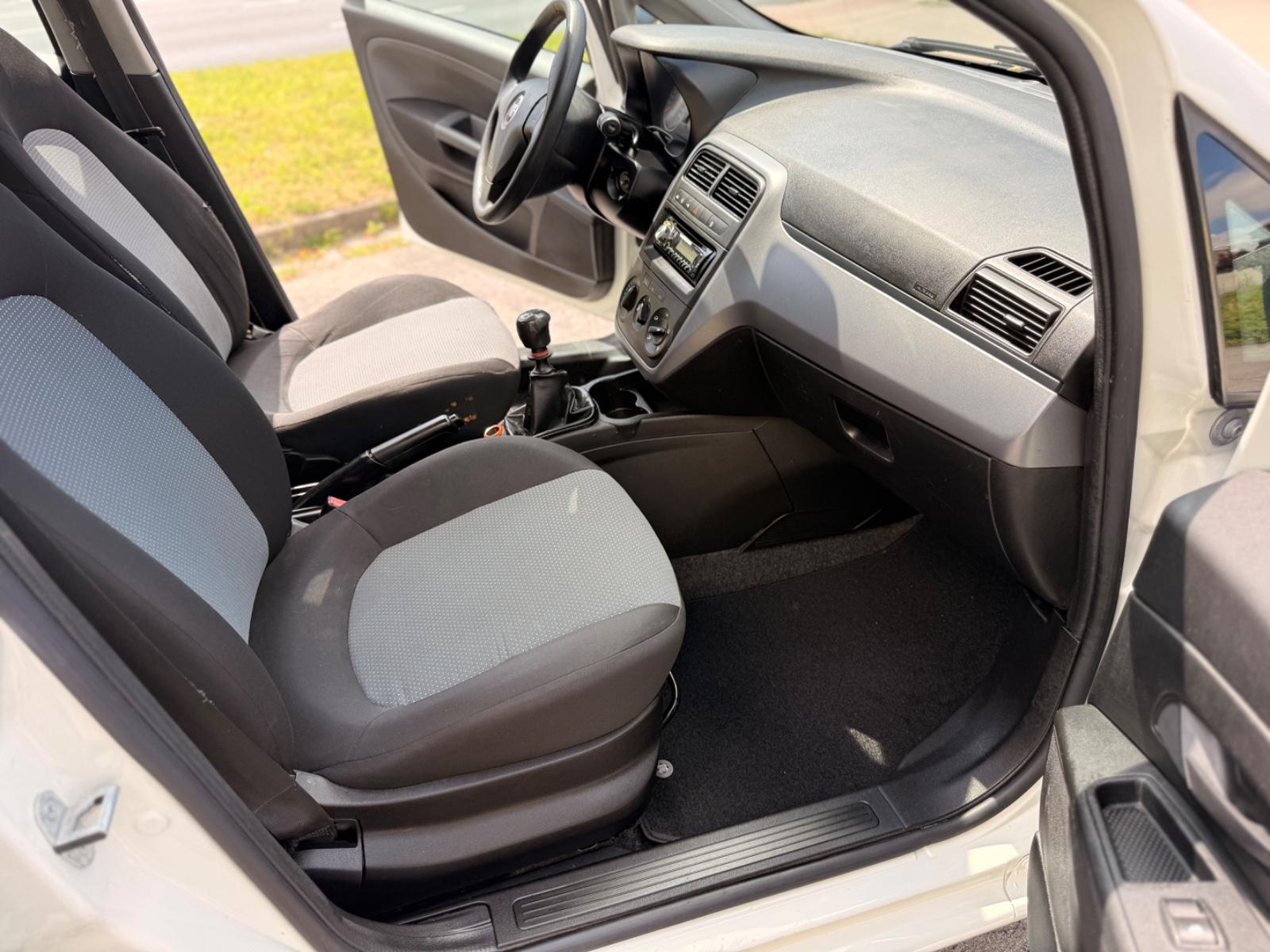 Fiat Grande Punto KLIMA/ZV/CITY/EFH/TÜV*27