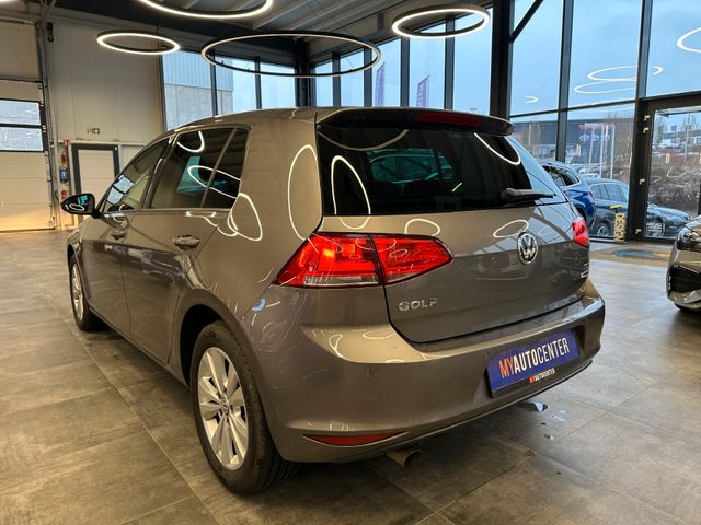 Volkswagen Golf VII Lim. Sound Start-Stopp *Navi*Kamera*