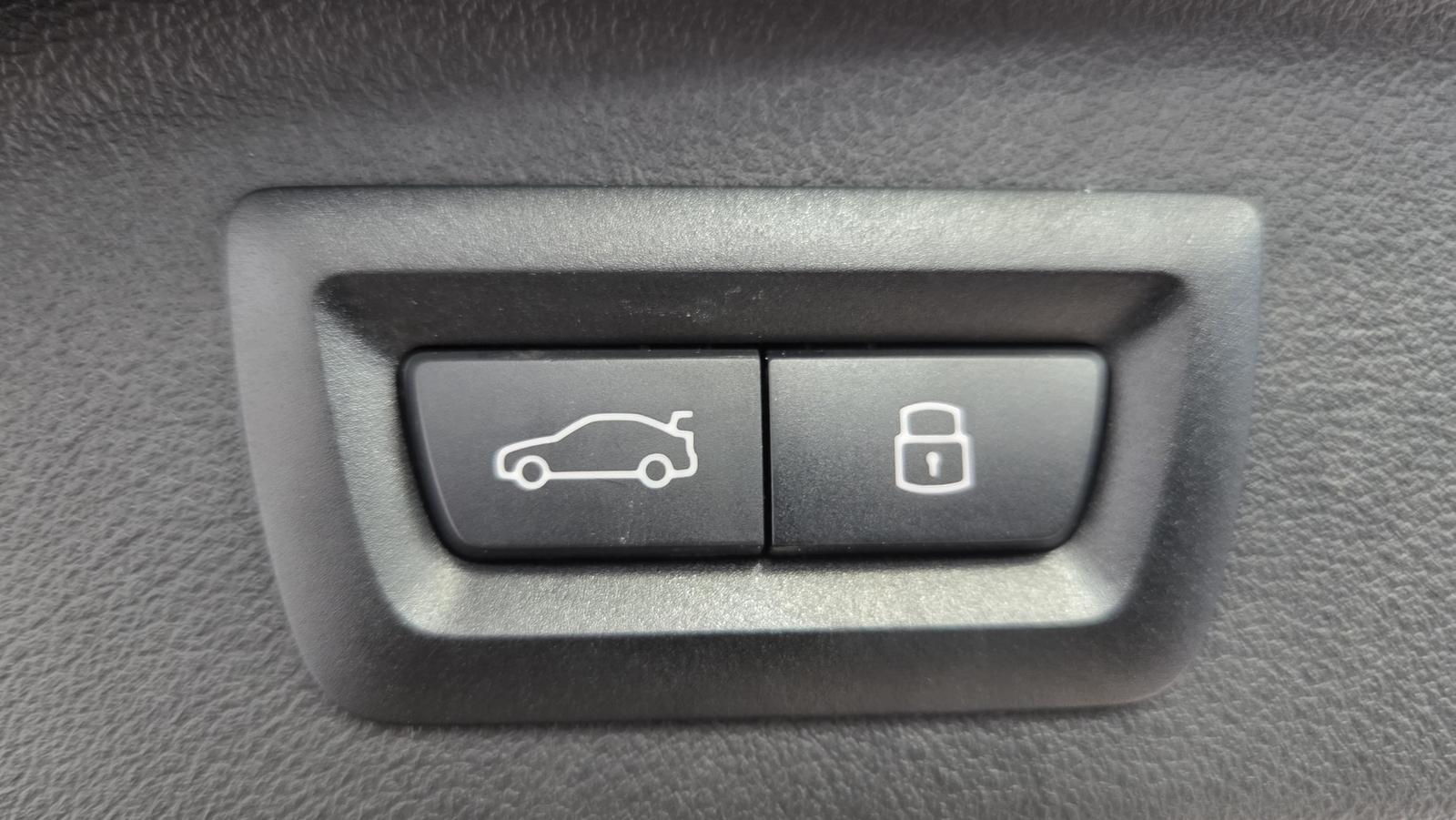BMW X7 M60i Kristall Sky DrivePro AHK ACC Sitzlüft.