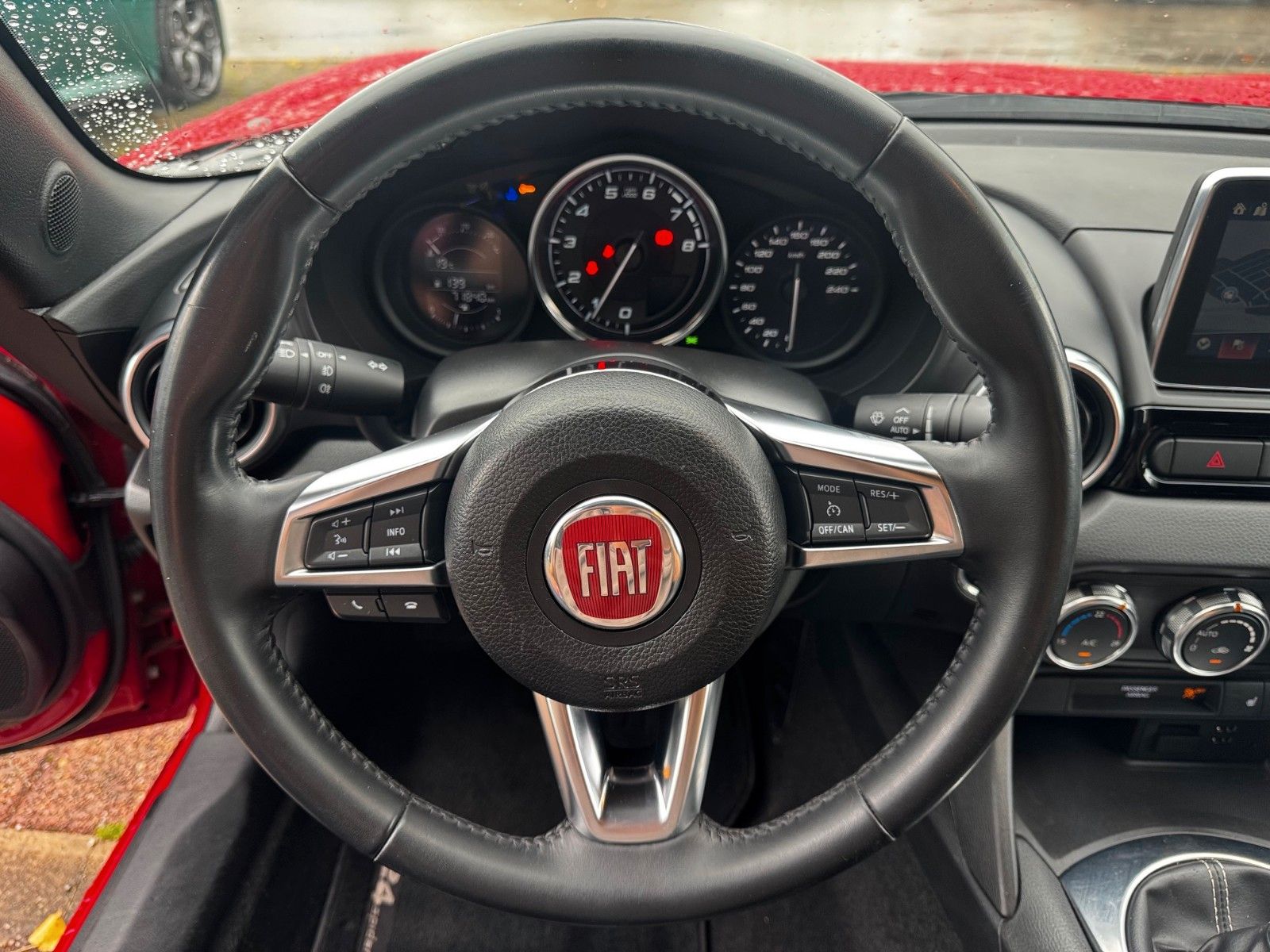 Fahrzeugabbildung Fiat 124 Spider