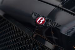 BENTLEY Continental GT 4.0 V8 S 4WD/ SPORT AGA/ MASSAGE BENTLEY Continental GT 4.0 V8 S 4WD/ SPORT AGA/ MASSAGE