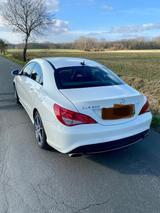 Mercedes-Benz CLA 200 Urban Urban - Mercedes-Benz: Weiß, Coupe