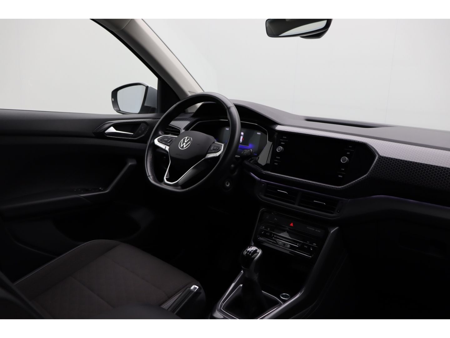 Fahrzeugabbildung Volkswagen T-Cross Style ACC LED NAVI Kamera