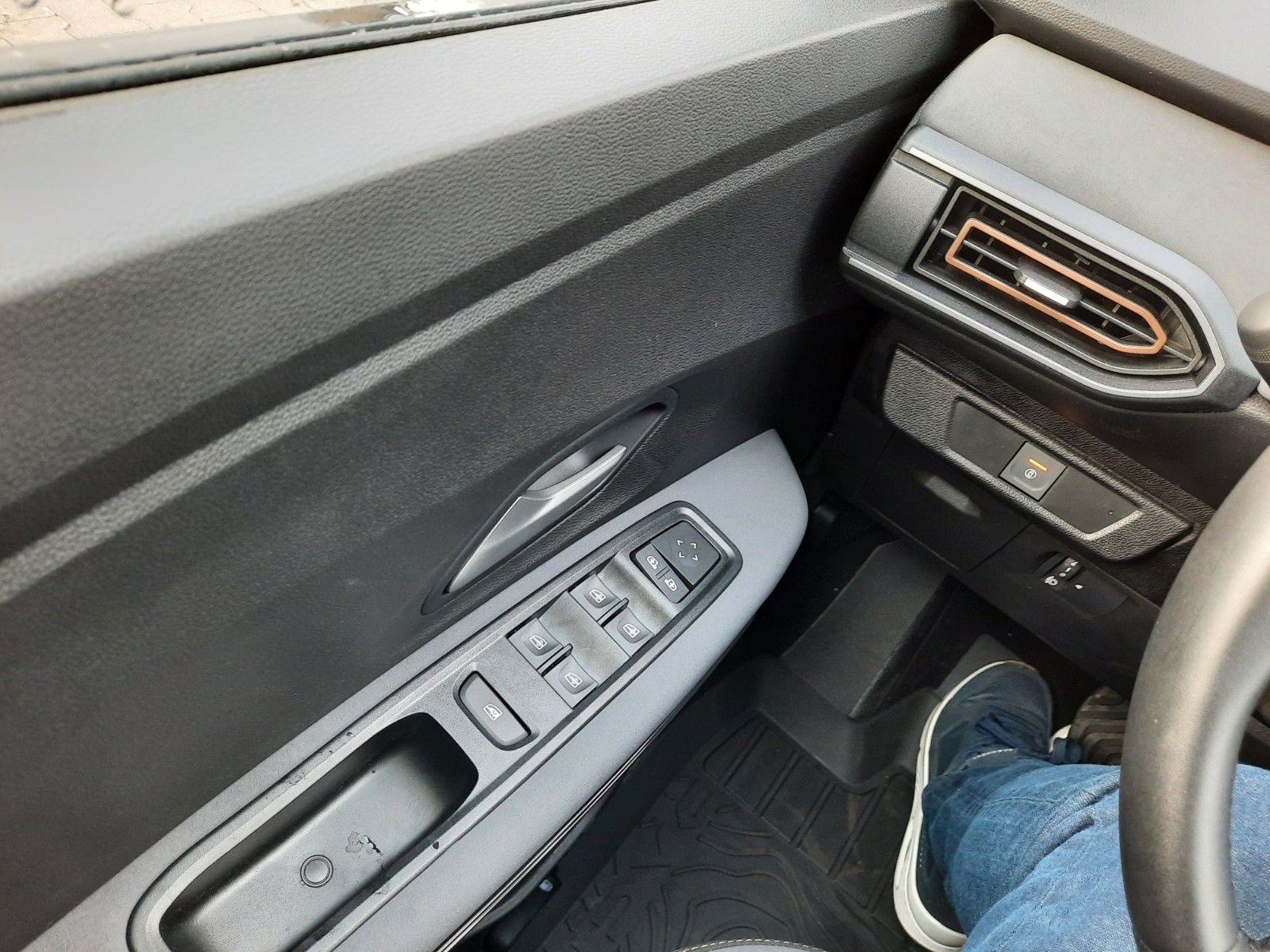 Dacia Jogger - Bild 19