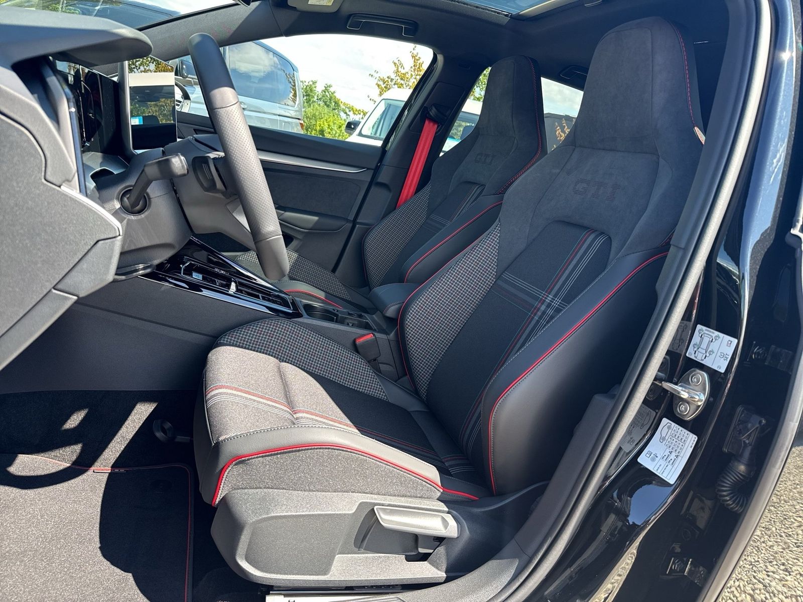 Volkswagen Golf - Bild 13