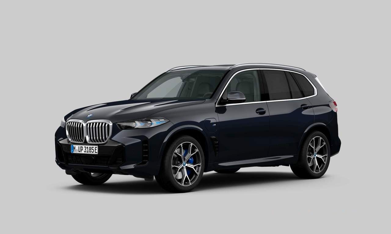 BMW X5 xDr50e M Sport PANO-SKY*AHK*Massage*Softclose