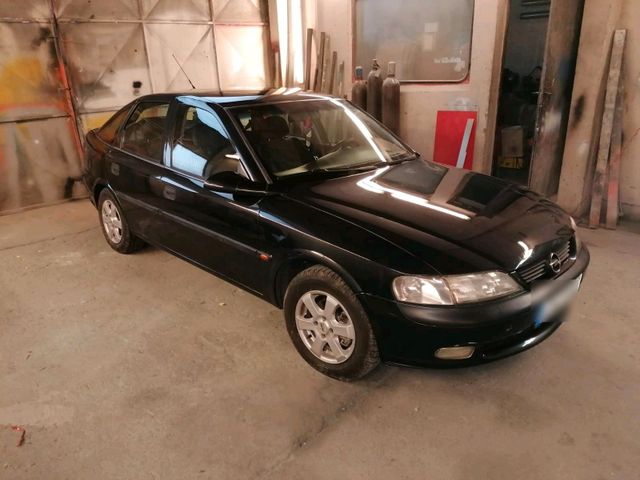 Opel Vectra B 1.6 16V