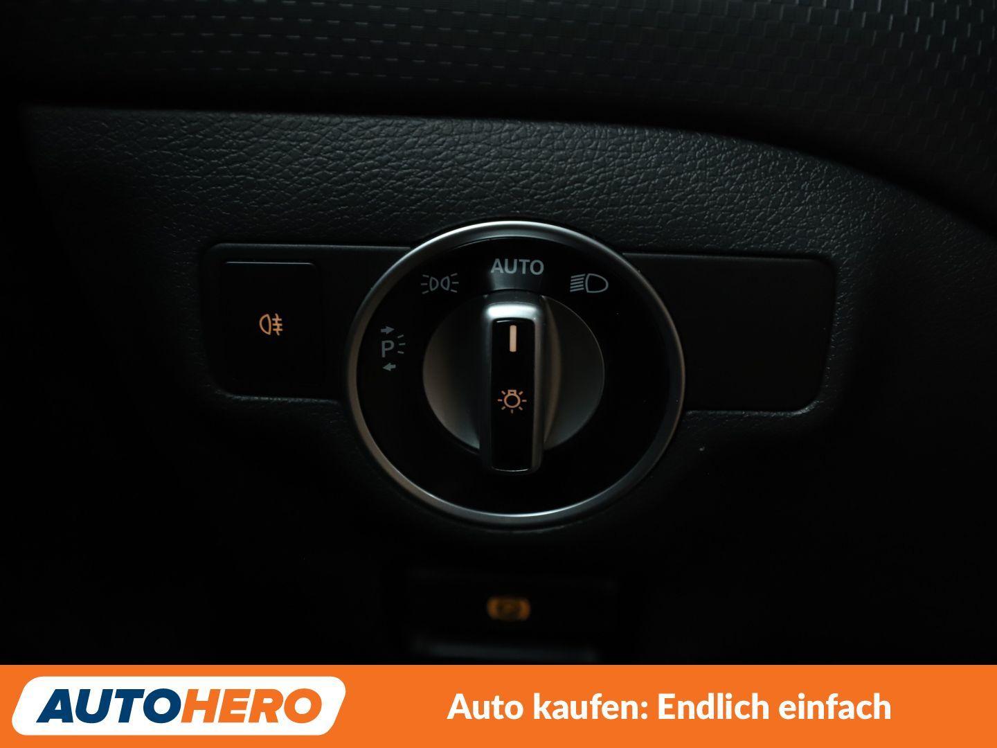 Mercedes-Benz A 180 BlueEfficiency Urban Aut.*NAVI*BI-XENON*