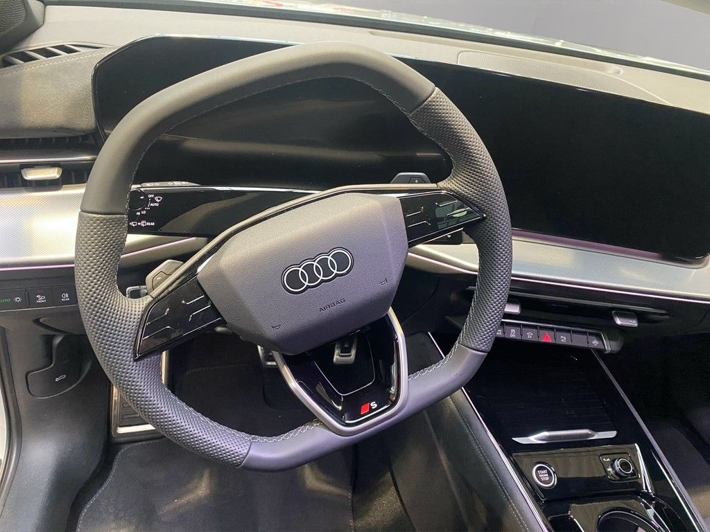 Audi Q3 SUV e-hybrid 200 kW S tronic foto 9