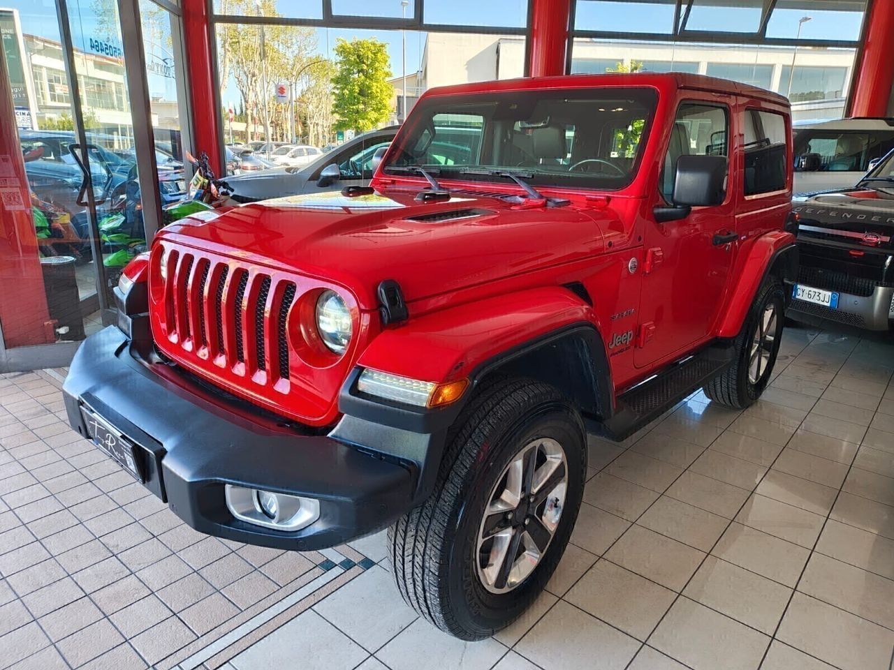 Jeep Wrangler 2.2 Mjt II Sahara 29.000 KM imagem 2