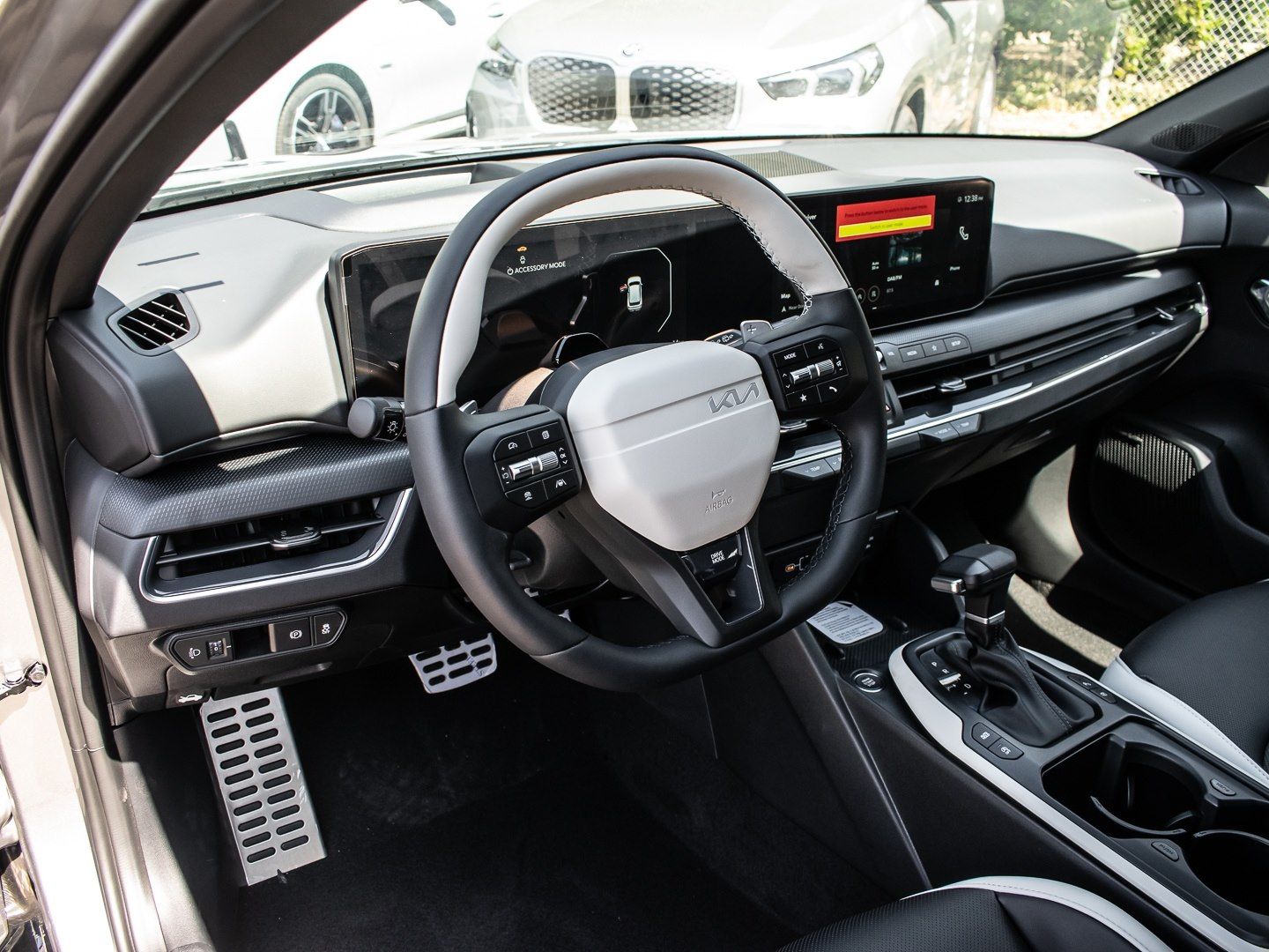 Kia K4 - Bild 8