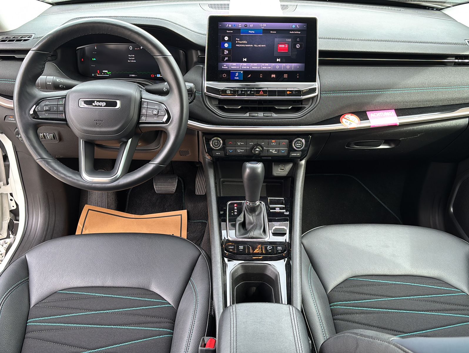 Fahrzeugabbildung Jeep Compass 1.3l T4-PHEV Upland 4xe 177kW