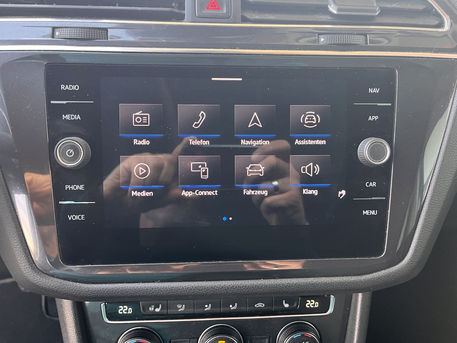Fahrzeugabbildung Volkswagen Tiguan Allspace Comfortline 2.0 TDI DSG 7-Sitzer