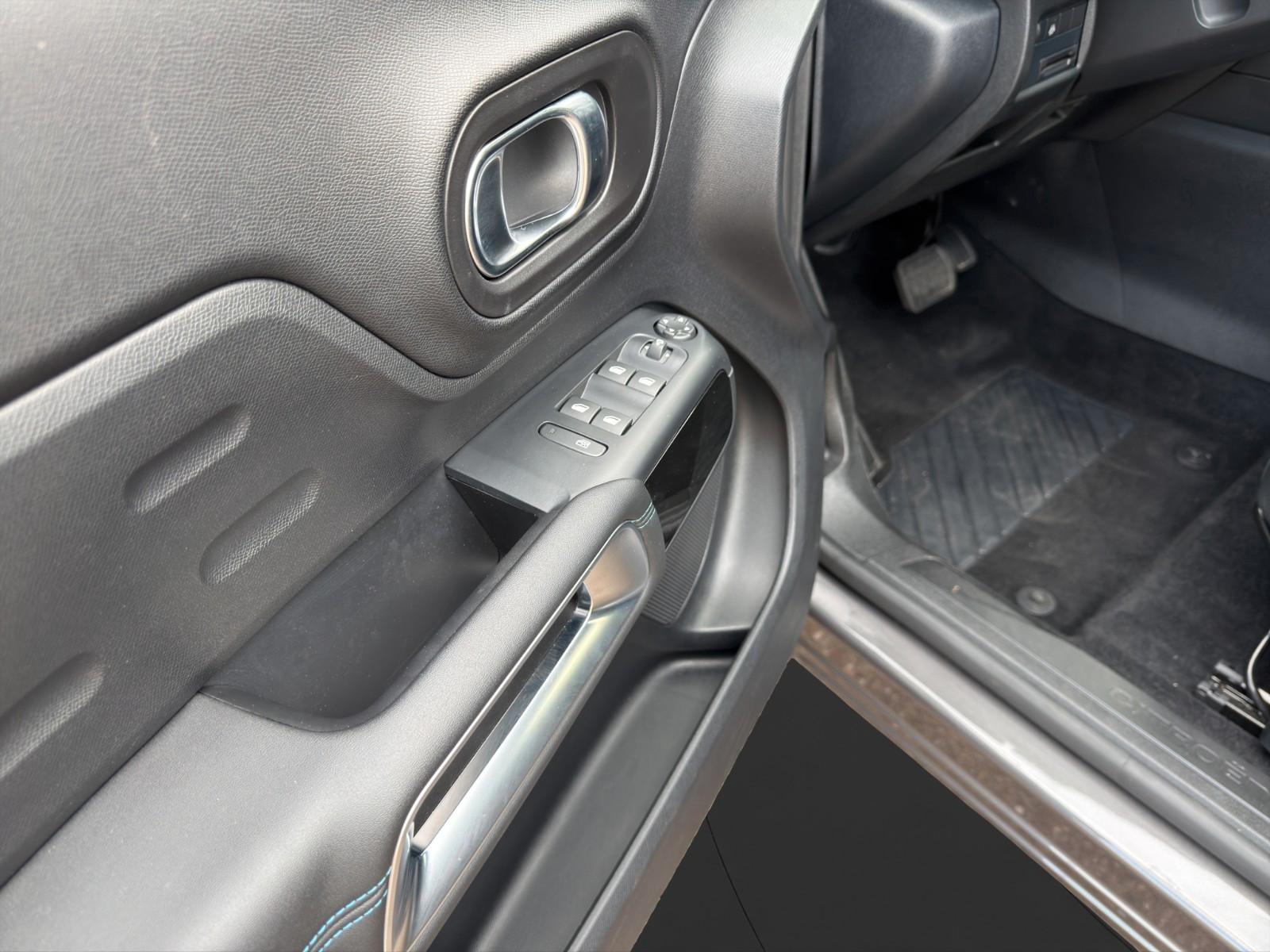 Citroën C5 Aircross Plus LED/Sitzheizung/uvm