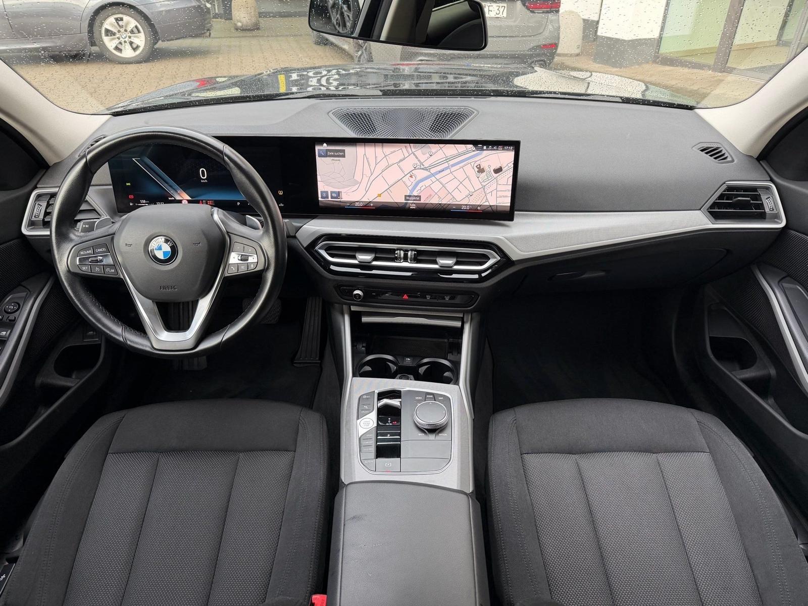 BMW 318i Touring LC+ Widescreen Navi PDC Shz