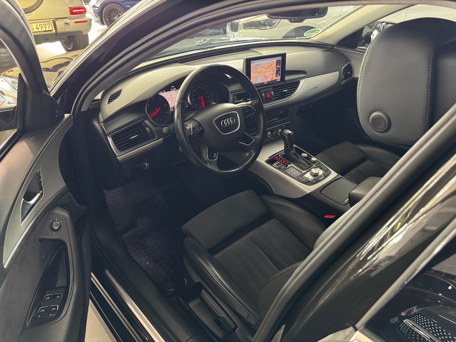 Fahrzeugabbildung Audi A6 3.0 TDI QUATTRO SPORT MOTORSOUND NAVI ACC LED