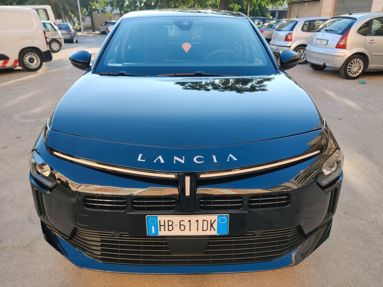 Other Lancia Ypsilon Hybrid e-DCT Edizione Cassina imagem 2