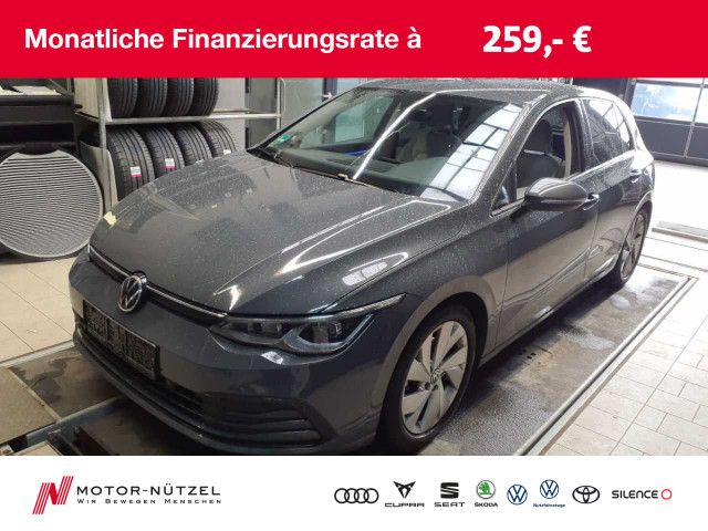 Volkswagen Golf VIII 1.5 TSI LIFE IQ.LIGHT+NAVI+2xPDC+18"LM