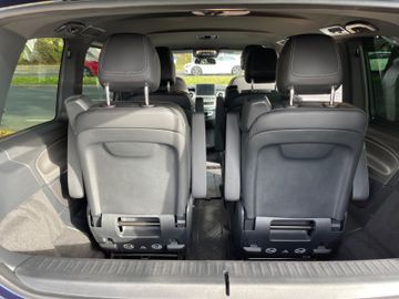 Fahrzeugabbildung Mercedes-Benz V 250d Kompakt AMG*360°Kam*2xEl.Tür*Burmester*