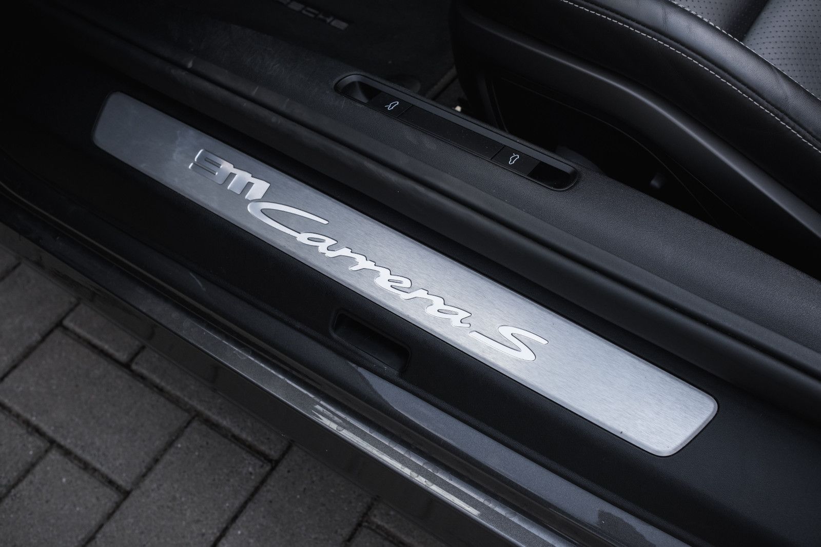 Fahrzeugabbildung Porsche 992/911 Carrera S Cabriolet-Approved-BOSE-Sound