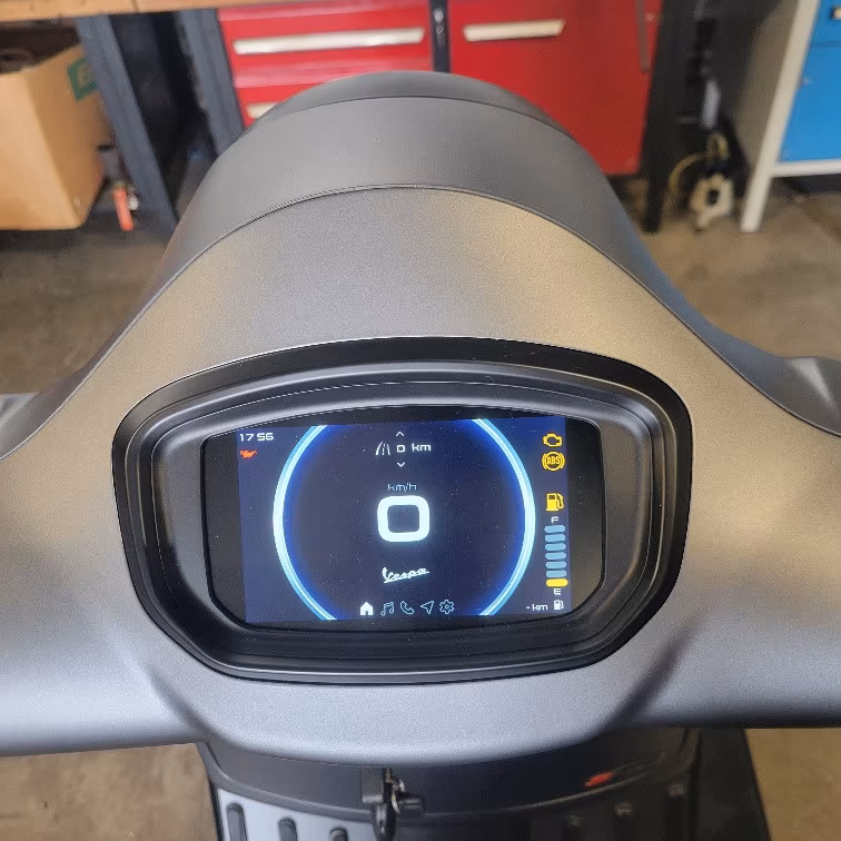 Vespa GTS 125 Super Sport FL 5. Jahr Garantie !