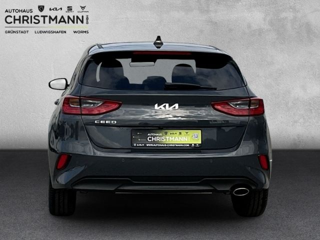 Fahrzeugabbildung Kia Ceed ULTIMATE EDITION 1.0 T-GDI *STYLE-PAKET*