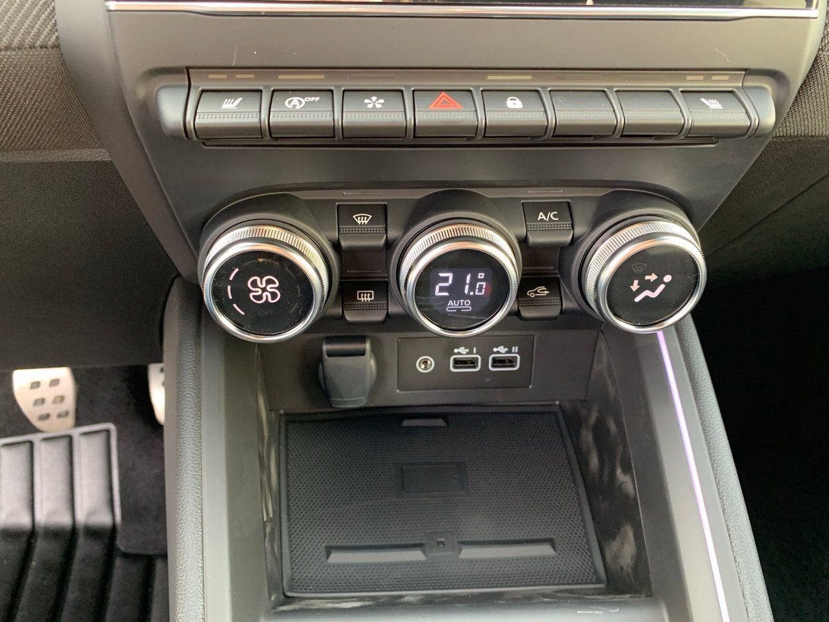 Renault Clio - Bild 18