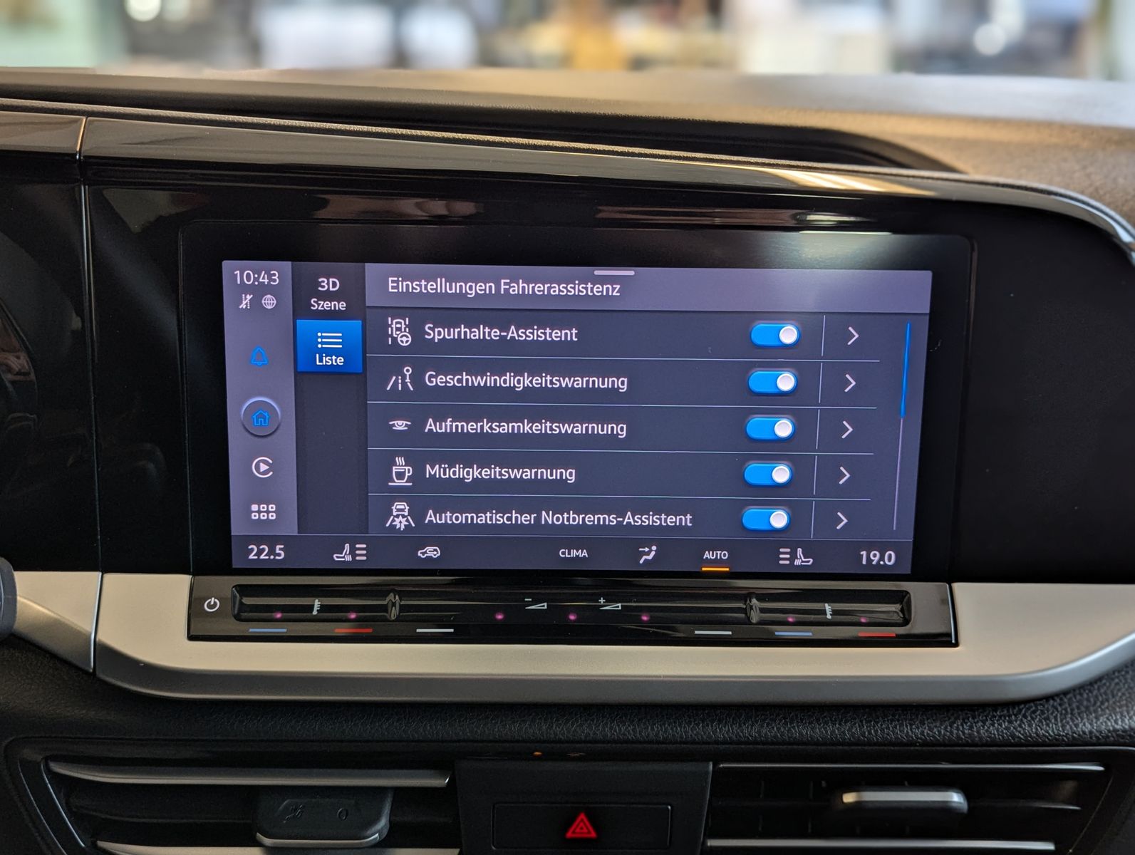 FORD Tourneo Connect L2 Titanium 7-Sitze Bi-LED Cam A - Image 30