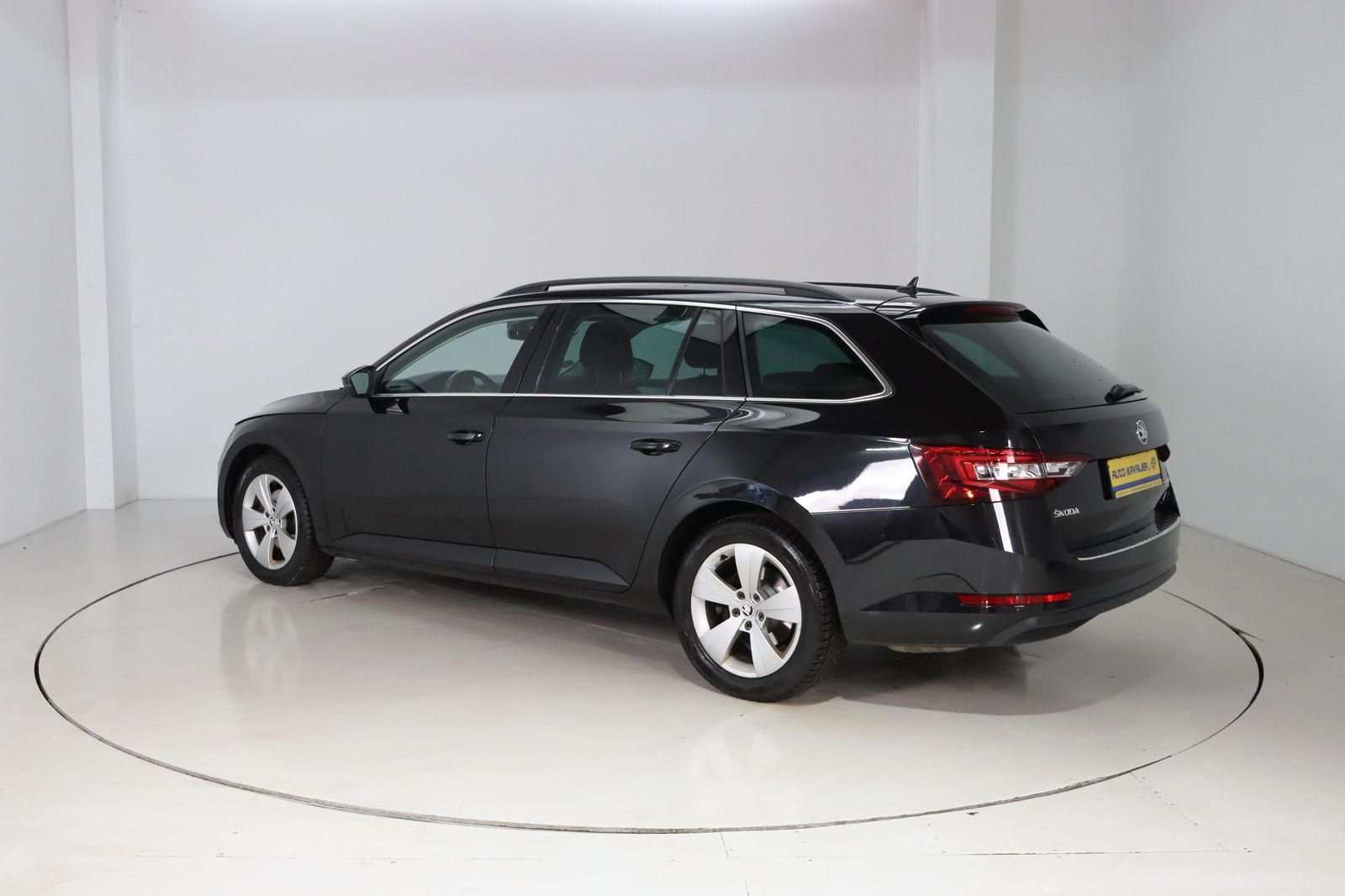 Fahrzeugabbildung SKODA Superb * Memory * PDC * Sithzg.