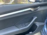 Skoda Octavia Scout 4x4 R.Cam Standheizung SHZ LED PDC - Skoda Octavia: Scout