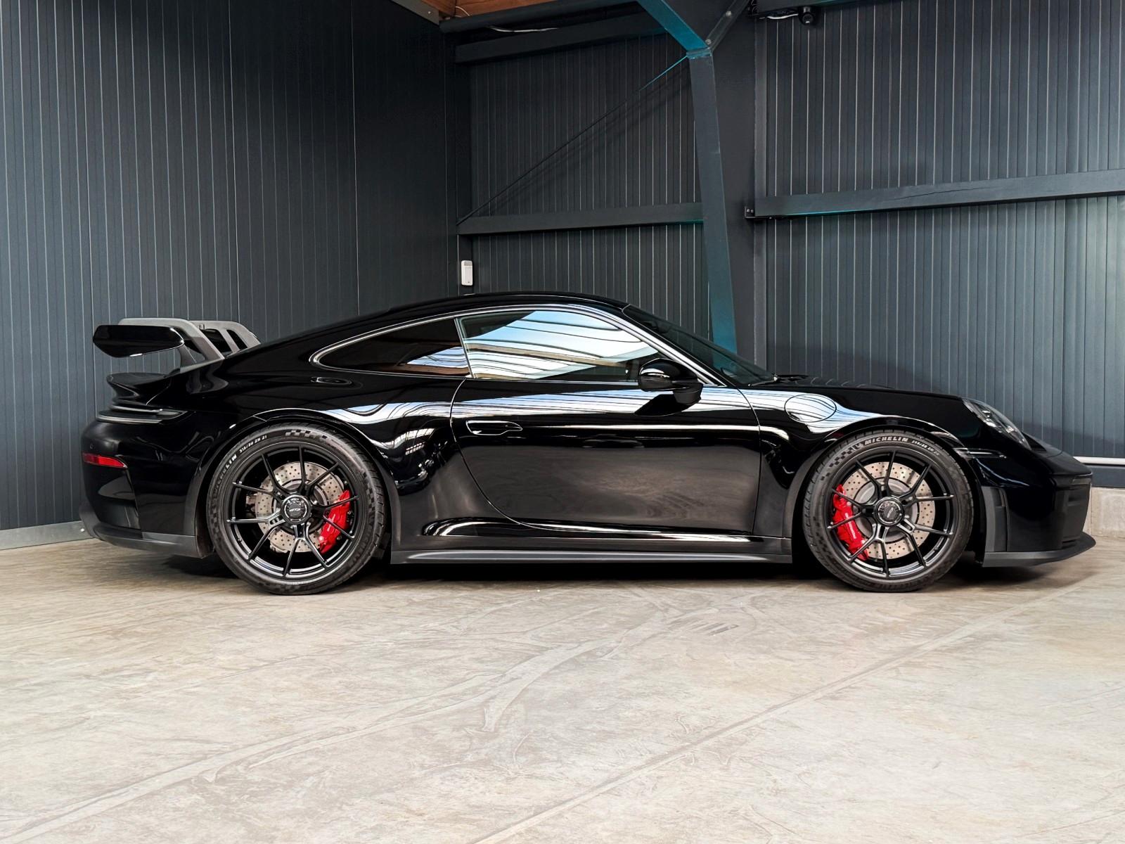Porsche GT3 + 1. Hand + 1.835 km + Lift + Carbon + BOSE