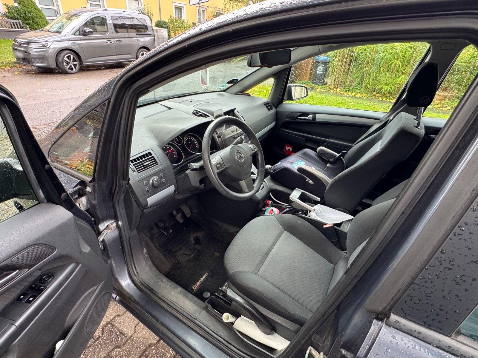 Opel Zafira