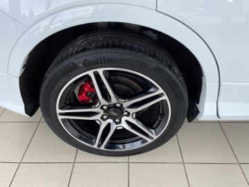 Ford Kuga - 8