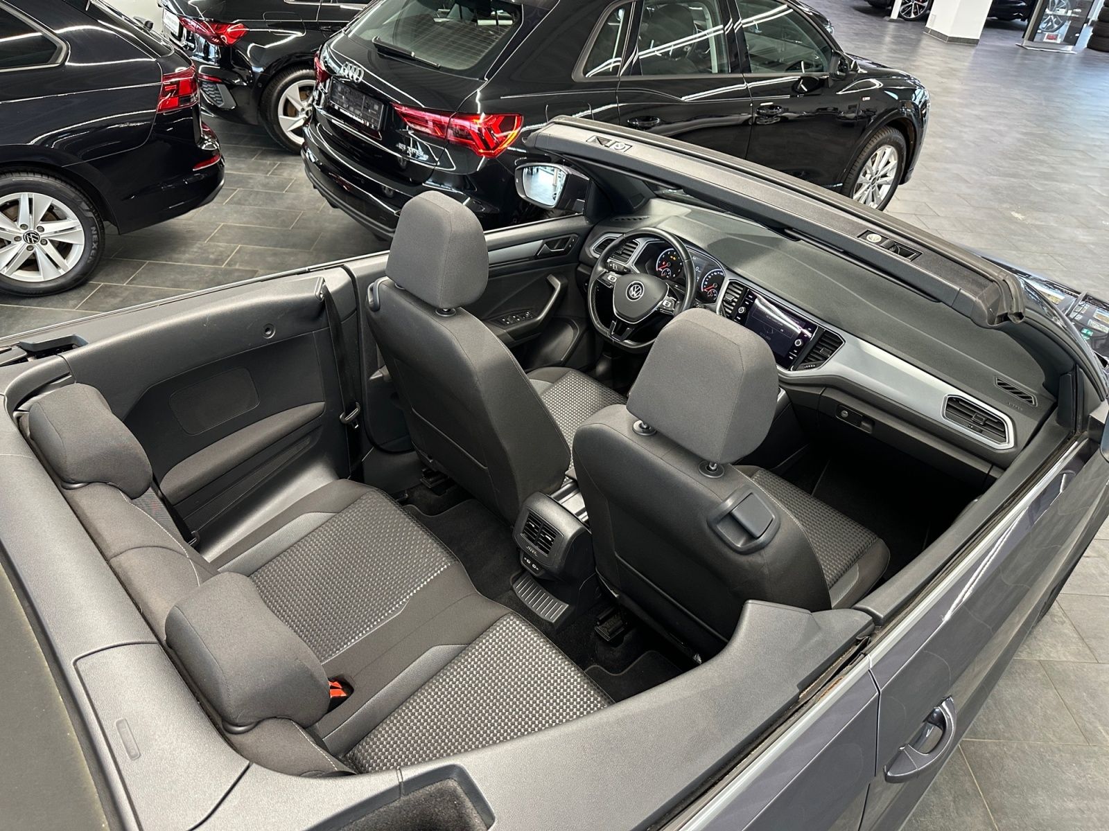 Volkswagen T-Roc - Bild 12