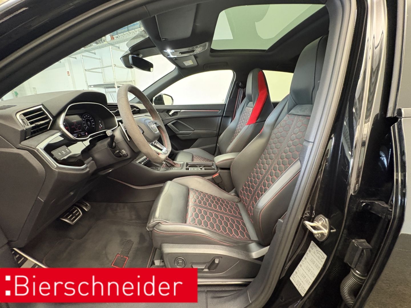 Audi RSQ3 - Bild 8