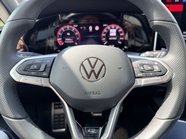 Golf VIII Variant R-Line 1.5 TSI DSG Bluetooth