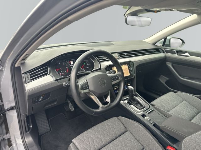 Passat Variant 2.0 TDI DSG BUSINESS AHK+RFK+NAVI