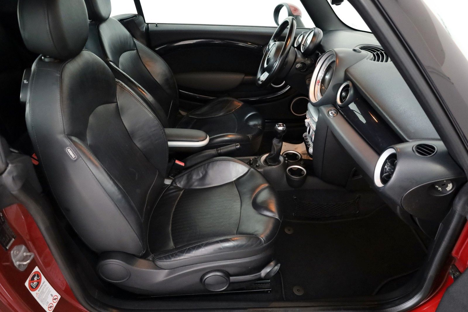 Fahrzeugabbildung MINI Cooper Cabrio Leder,Navi,Xenon,SH,PDC,SR+WR