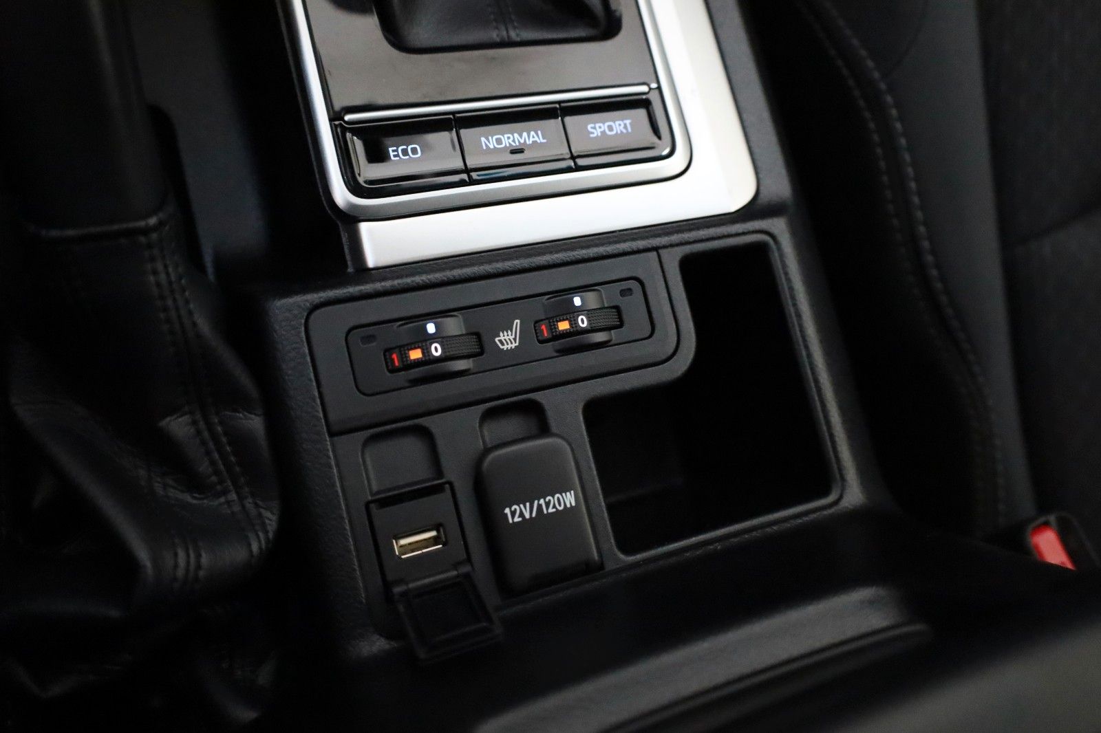 Fahrzeugabbildung Toyota Land Cruiser Executive,Aut.,LED,Kamera,ACC,AHK