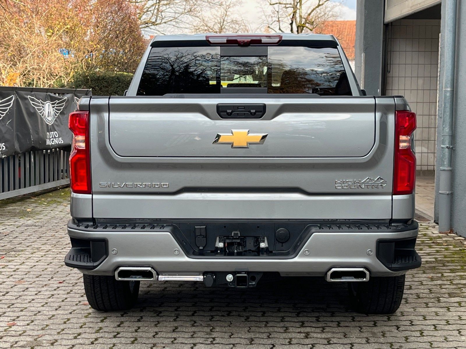 Fahrzeugabbildung Chevrolet Silverado 6.2 V8 High Country MY2025