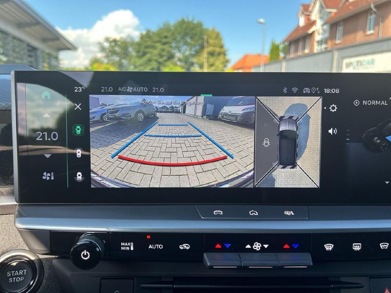 Fahrzeugabbildung Opel Grandland Electric 82 KWh - 157 kW GS