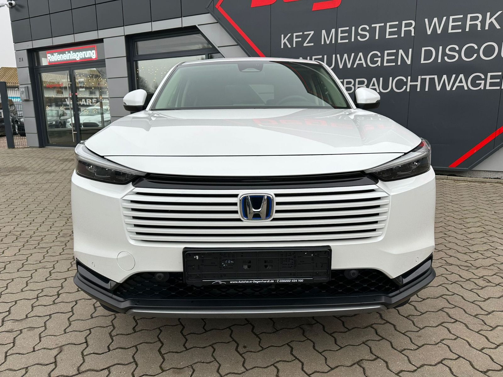 Honda HR-V 1.5 e:HEV Elegance KAM PDC SHZ NAVI ACC LED