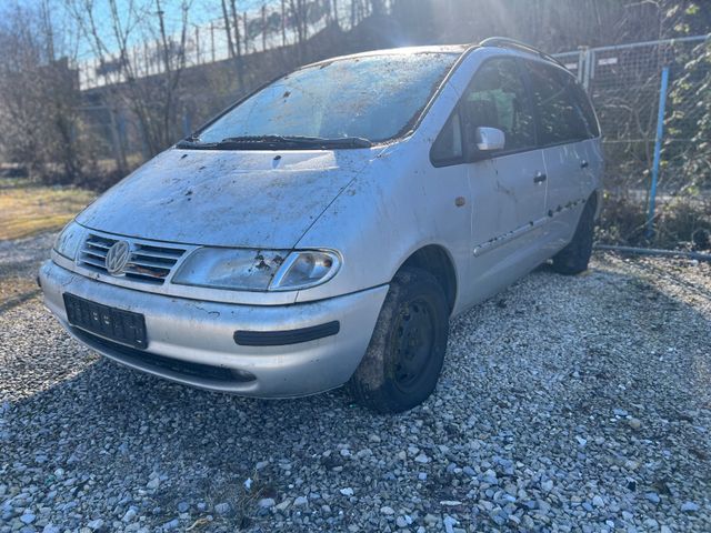 Volkswagen Sharan 1.9 TDI AUTOMATIC|KLIMA