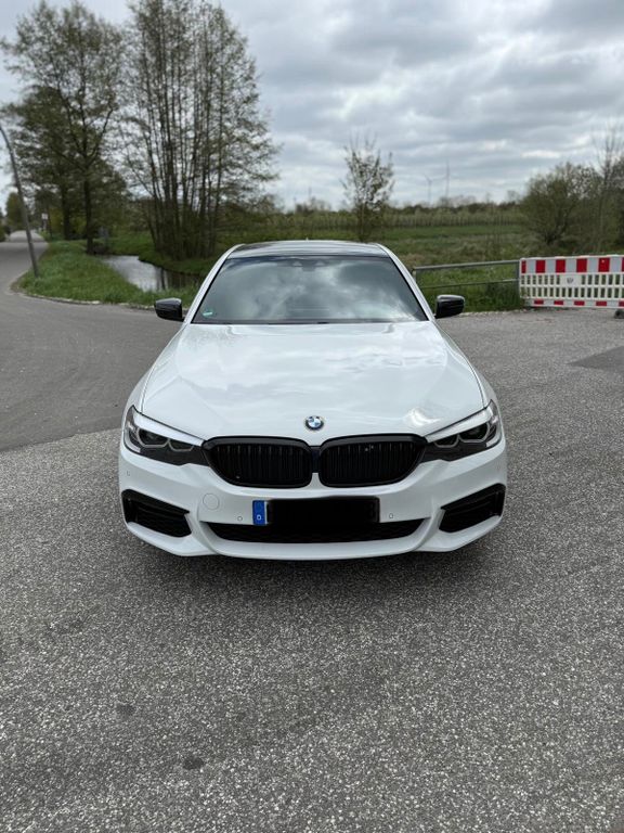 Image of BMW 530