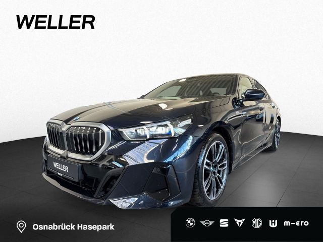 BMW 520d Limo G60 M Sport DAProf PAProf Pano AHK B/W