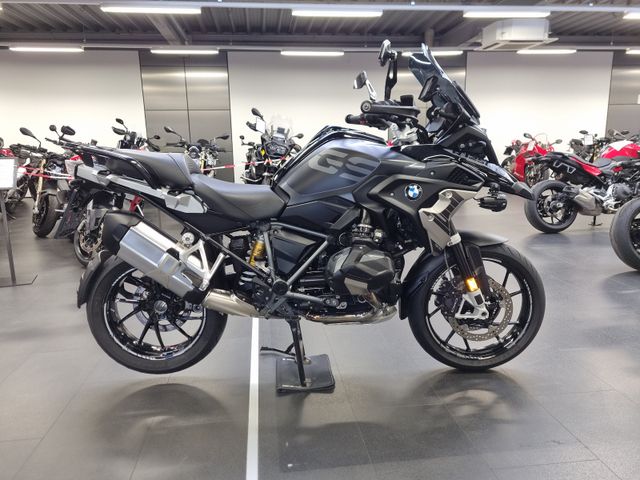 BMW R1250GS Triple Black +4 Pakete +10 Extras