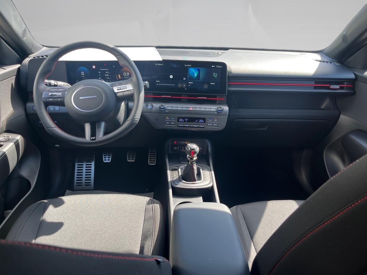Fahrzeugabbildung Hyundai KONA SX2 (MY26) 1.6 T-GDI (150 PS) 6-MT 2WD N Li